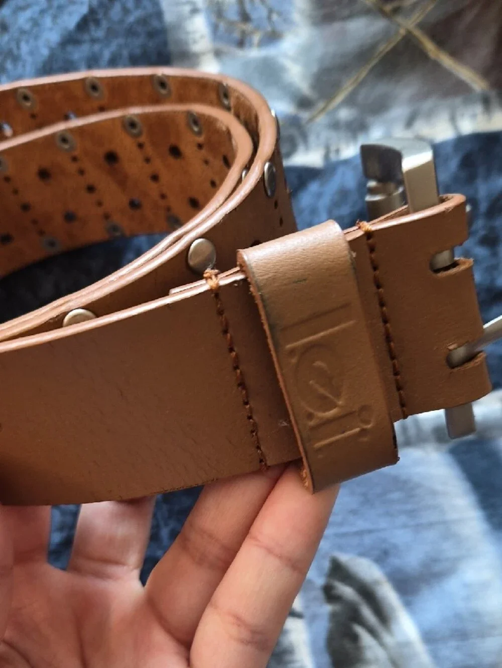 Mixed Lot of Belts Ranging In Color And Brand